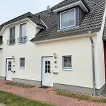 Neue Reihe Ferienhaus Ostseeheilbad Zingst